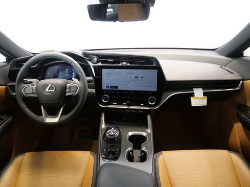 Certified 2023 Lexus RZ 450e Premium w/ Technology Package AWD/4WD image 18
