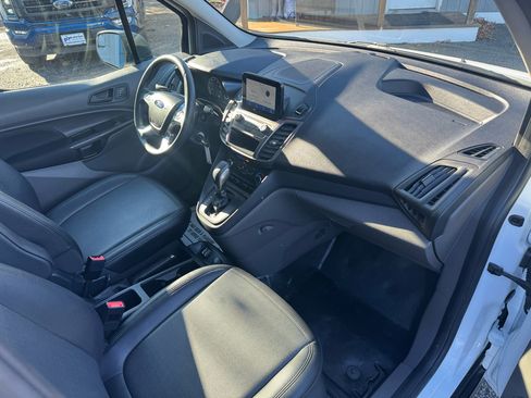 Used 2022 Ford Transit Connect XL image 29
