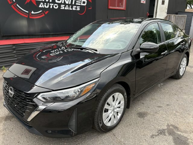 Used 2025 Nissan Sentra S FWD image 2