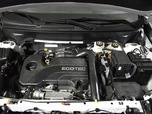 Used 2022 GMC Terrain SLE w/ Driver Convenience Package image 40