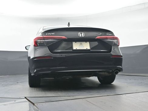 Certified 2023 Honda Civic Sport image 32