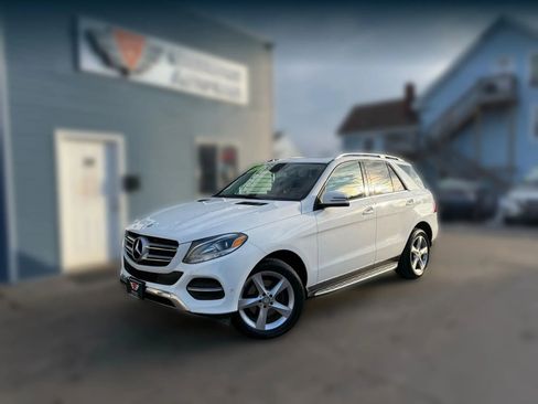 Used 2017 Mercedes-Benz GLE 350 4MATIC image 1