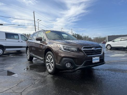 Used 2019 Subaru Outback 3.6R Touring image 10