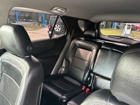 Used 2019 Chevrolet Equinox LT FWD image 15