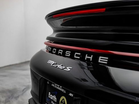 Used 2024 Porsche 911 Turbo S image 31