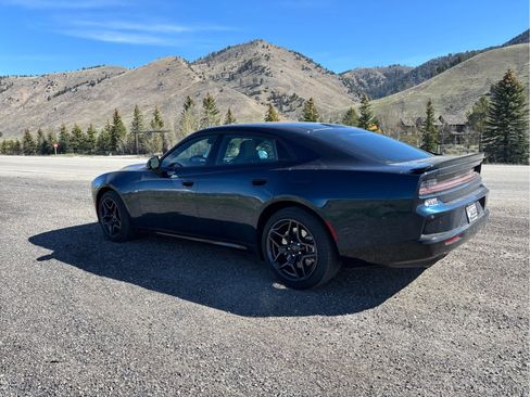 New 2026 Dodge Charger R/T image 5