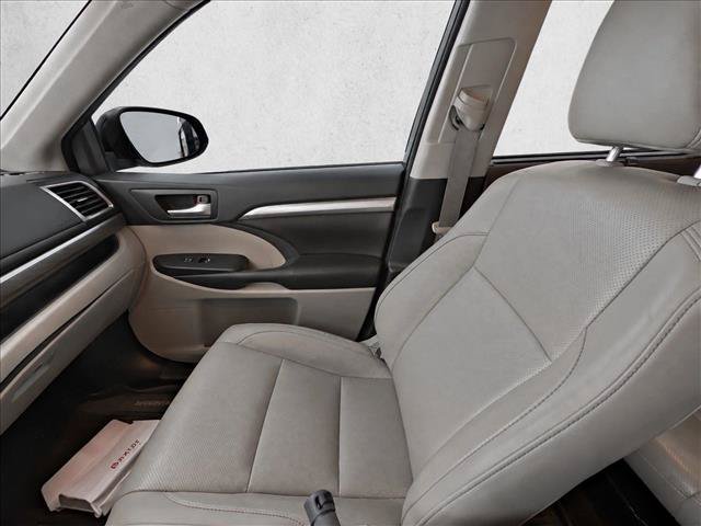 Used 2017 Toyota Highlander Limited Platinum w/ Protection Package #3 AWD/4WD image 14