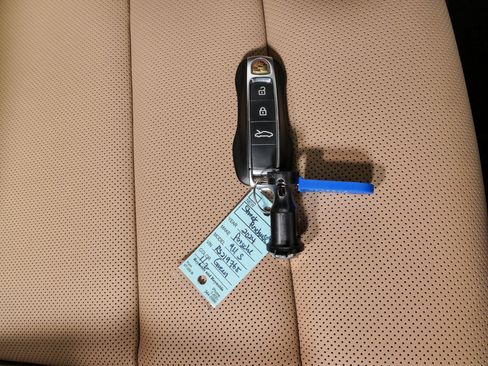 Certified 2024 Porsche 911 Carrera S RWD image 25