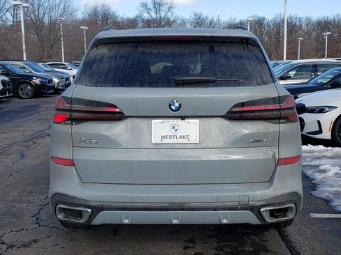 New 2026 BMW X5 xDrive40i w/ M Sport Package AWD/4WD image 5