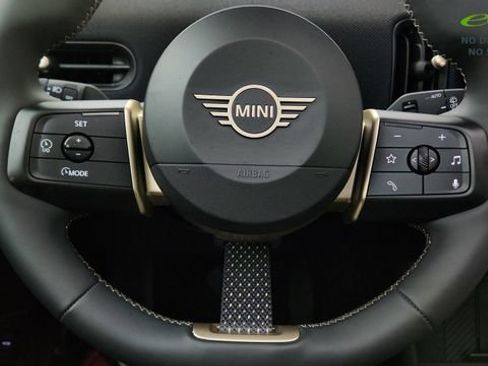 Used 2025 MINI Cooper S FWD image 42