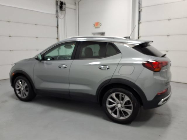 Used 2023 Buick Encore GX Essence w/ Experience Buick Package FWD image 6
