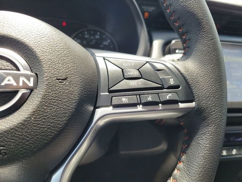 Used 2023 Nissan Kicks SR w/ Interior Electronics Package FWD image 25