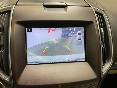 Used 2017 Ford Edge Titanium w/ Equipment Group 301A AWD/4WD image 27