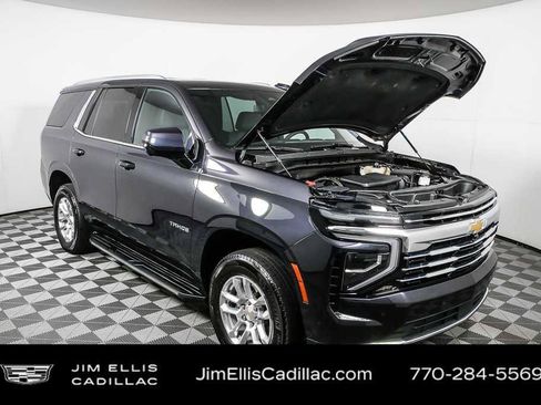 Used 2025 Chevrolet Tahoe LT AWD/4WD image 35