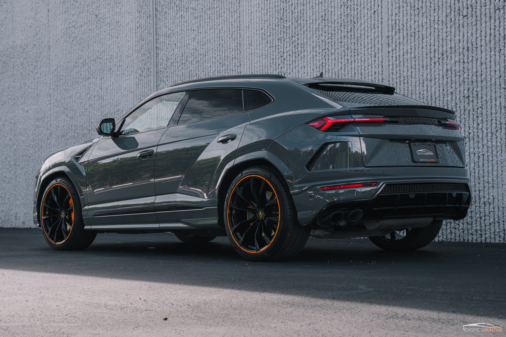 Used 2022 Lamborghini Urus AWD/4WD image 16