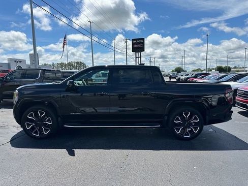 New 2025 GMC Sierra EV Denali image 4