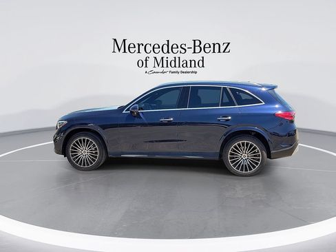 Used 2023 Mercedes-Benz GLC 300 4MATIC image 5