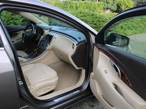 Used 2012 Buick LaCrosse Leather image 14