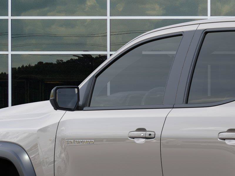 New 2026 Chevrolet Colorado ZR2 w/ Technology Package AWD/4WD image 12