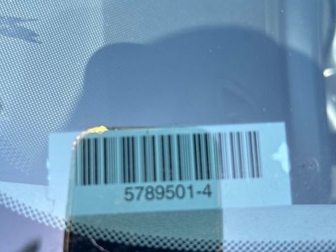 Used 2025 Hyundai Kona SEL image 2