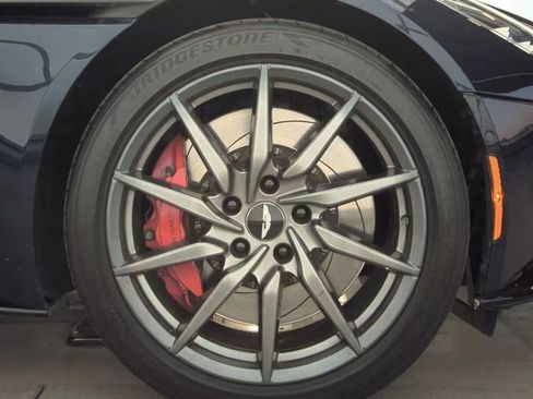 Used 2017 Aston Martin DB11 V12 image 18