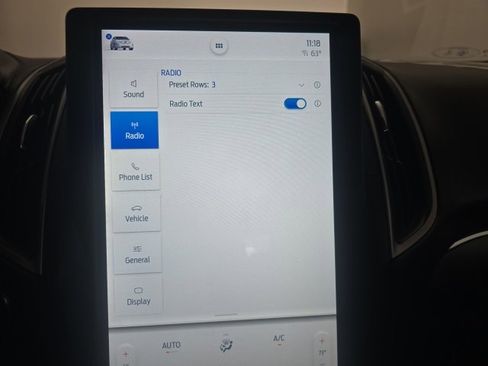 Used 2021 Ford Edge SEL w/ Convenience Package image 26