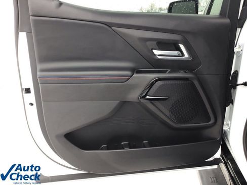 Used 2025 Chevrolet Silverado EV RST image 13