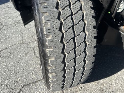 Used 2025 Ford F350 Lariat w/ Lariat Ultimate Package image 36