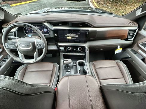 New 2026 GMC Sierra 1500 Denali image 23