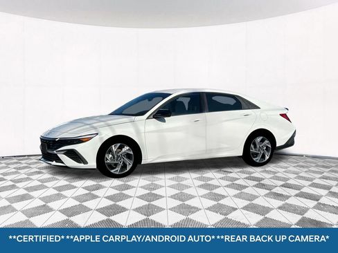 Used 2025 Hyundai Elantra Sport w/ Cargo Package image 2