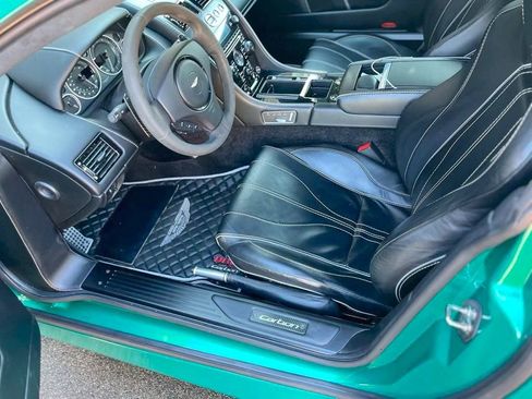 Used 2015 Aston Martin DB9 Coupe image 28