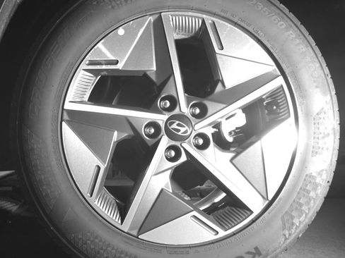 Used 2025 Hyundai Tucson SEL image 14