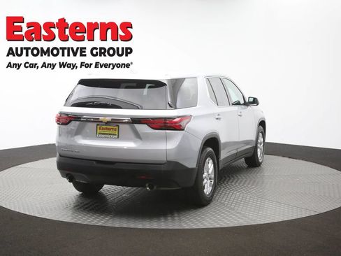 Used 2022 Chevrolet Traverse LS AWD/4WD image 38