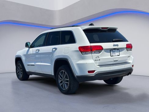 Used 2019 Jeep Grand Cherokee Limited AWD/4WD image 3