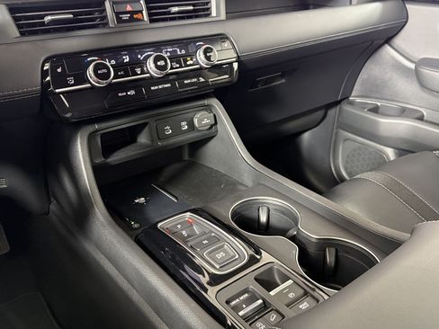 Used 2026 Honda Pilot EX-L image 16