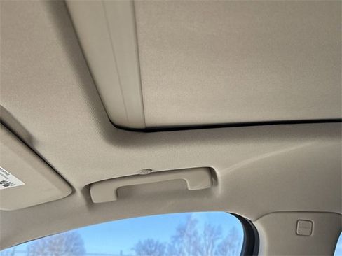 Used 2021 Buick Enclave Essence w/ Sport Touring Edition image 15