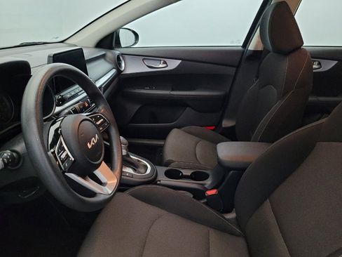 Used 2024 Kia Forte LXS FWD image 17
