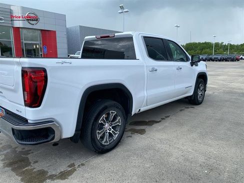 Used 2025 GMC Sierra 1500 SLT image 6
