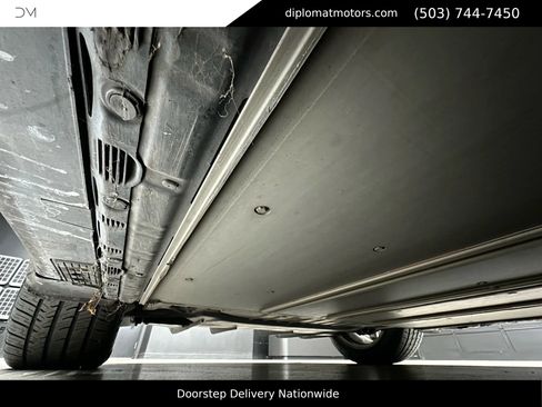 Used 2018 Tesla Model X 75D image 39