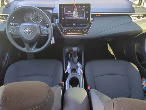 Used 2021 Toyota Corolla LE image 22
