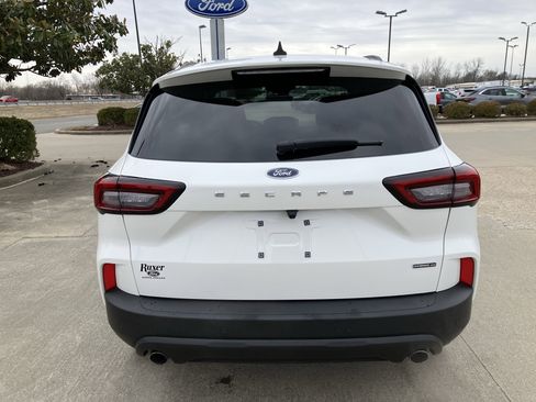 Certified 2025 Ford Escape ST-Line Elite w/ Tech Pack #2 image 4