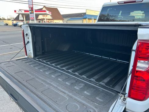 Used 2024 Chevrolet Silverado 2500 Custom w/ Custom Value Package image 20