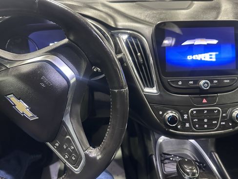 Used 2020 Chevrolet Malibu Premier image 12