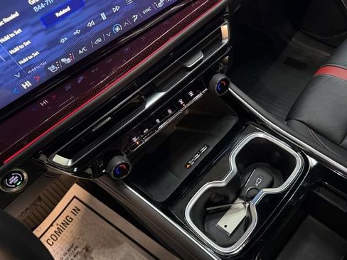 Certified 2024 Chevrolet Traverse RS w/ LPO, Floor Liner Package image 27