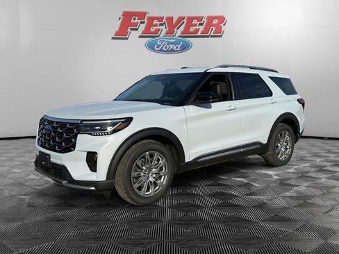 New 2026 Ford Explorer Platinum image 1