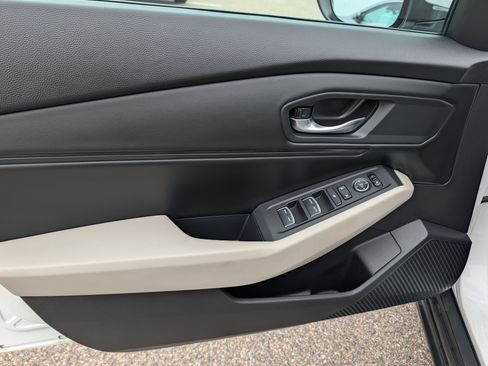 Used 2024 Honda Accord EX image 22