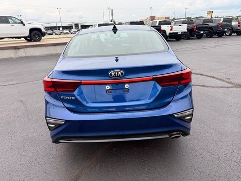 Used 2020 Kia Forte LXS FWD image 2