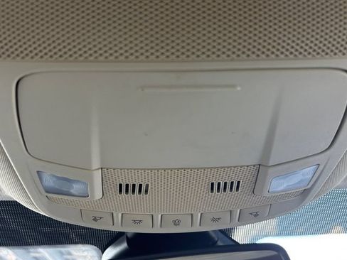 Used 2021 Ford Edge SEL w/ Cargo Accessory Package AWD/4WD image 8