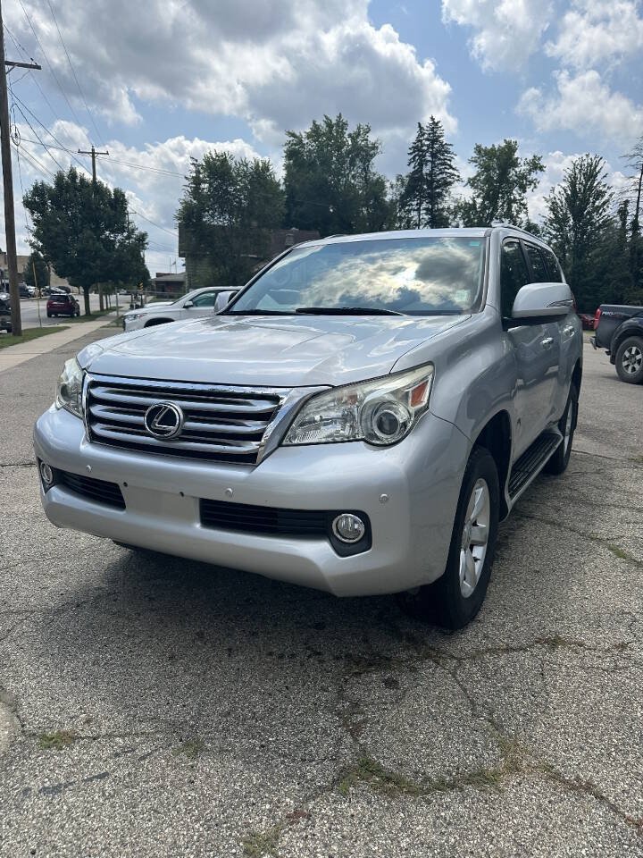 Used 2011 Lexus GX 460 w/ Comfort Plus Pkg AWD/4WD image 3