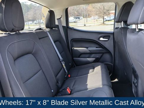 Used 2017 Chevrolet Colorado LT image 17